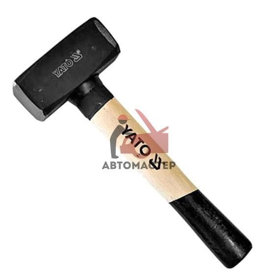 Кувалда YATO 1500г с короткой деревянной ручкой
