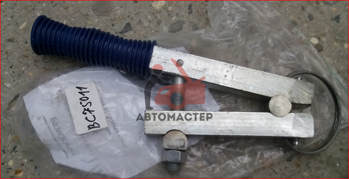Съемник шаровых опор ВАЗ 2101-07 с ручкой г. Воронеж